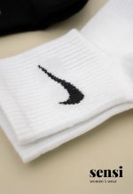 جوراب نایک ساقدار