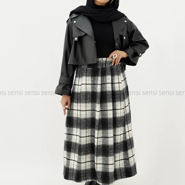 دامن فوتر چهار خونه جلو پیله کد1004839