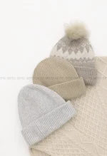 کلاه بافت وارداتی میکس کد1004739