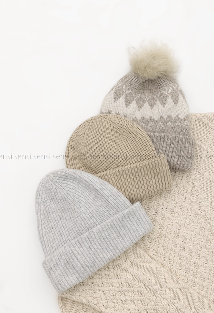 کلاه بافت وارداتی میکس کد1004739