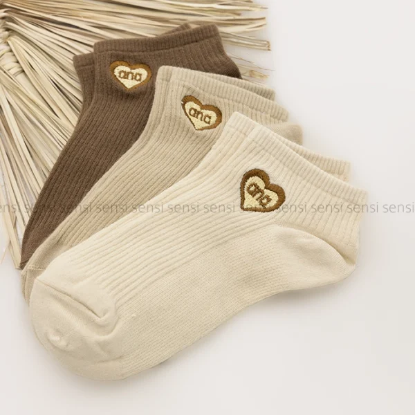 جوراب گلدوزی قلب مچی پنبه کد1004985