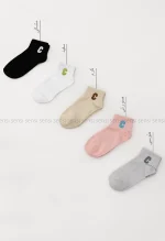 جوراب گلدوزی نیم ساق پنبه کد100498